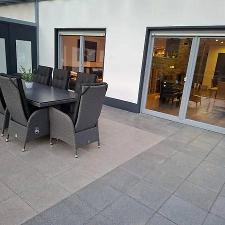 Moselanker De In Mosel Dom wakacyjny Enkirch