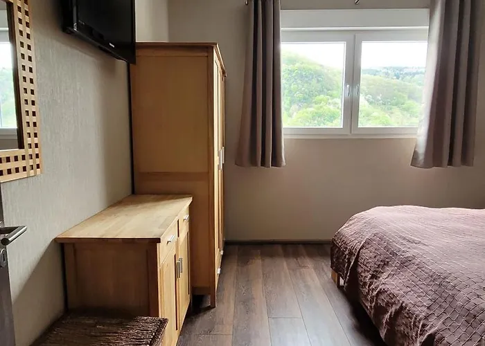 Moselanker De In Mosel * Enkirch